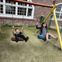 190-379331302_8586616689.jpg